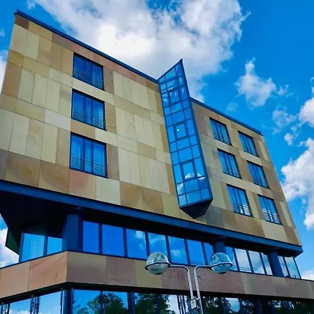 Goldstadt Loft 3-zimmer Balkon & Garage Zentrum