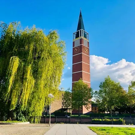 Goldstadt Loft 3-zimmer Balkon & Garage Zentrum דירה *