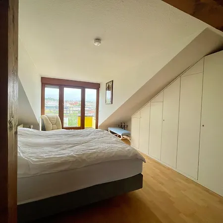 Goldstadt Loft 3-zimmer Balkon & Garage Zentrum *