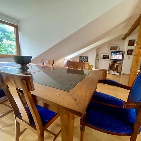 Goldstadt Loft 3-zimmer Balkon & Garage Zentrum *