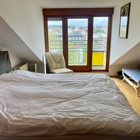 Goldstadt Loft 3-zimmer Balkon & Garage Zentrum