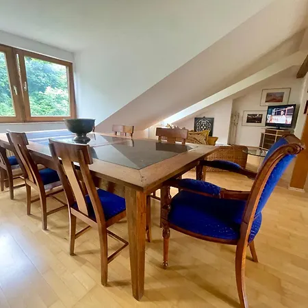 Goldstadt Loft 3-zimmer Balkon & Garage Zentrum *