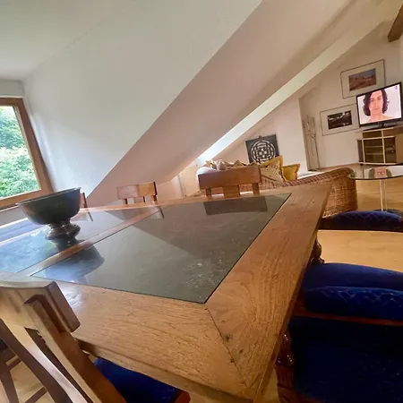 Goldstadt Loft 3-zimmer Balkon & Garage Zentrum *