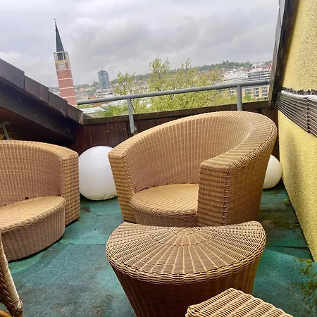 Goldstadt Loft 3-zimmer Balkon & Garage Zentrum דירה *