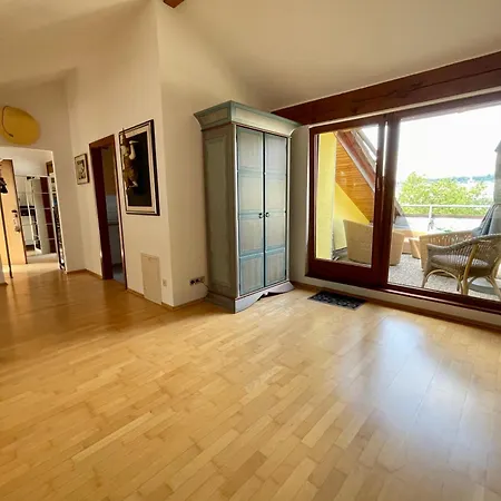 Wunderschoenes Grosses 3 Zentrum Goldstadt Familienfreundlich Mit Garage