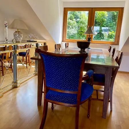 Wunderschoenes Grosses 3 Zentrum Goldstadt Familienfreundlich Mit Garage