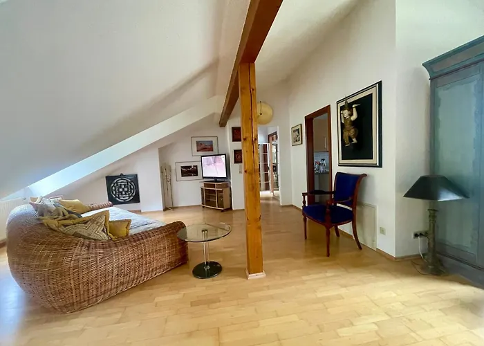 Goldstadt Loft 3-zimmer Balkon & Garage Zentrum * بفورتسهايم